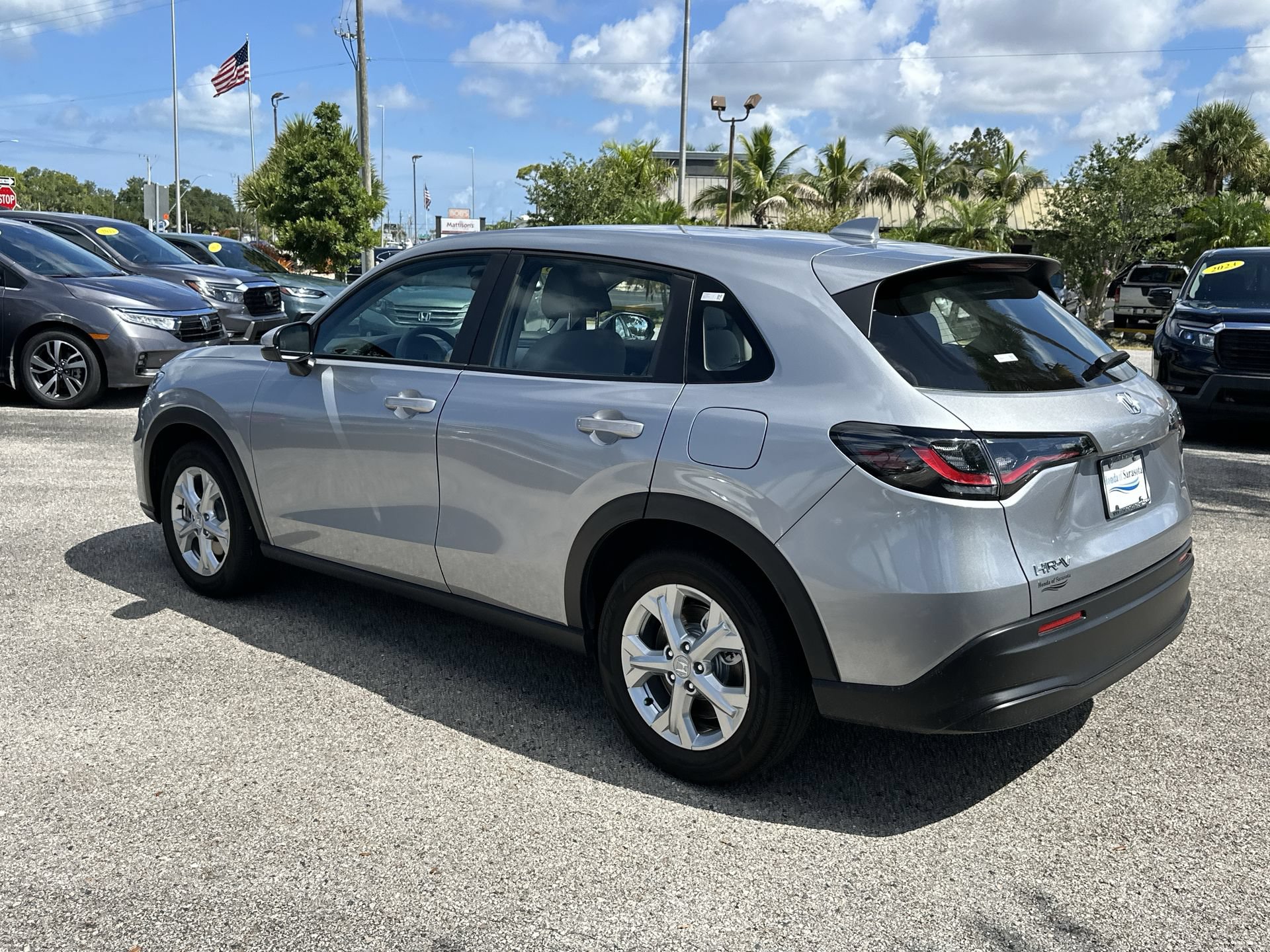 Used 2025 Honda HR-V LX image 8