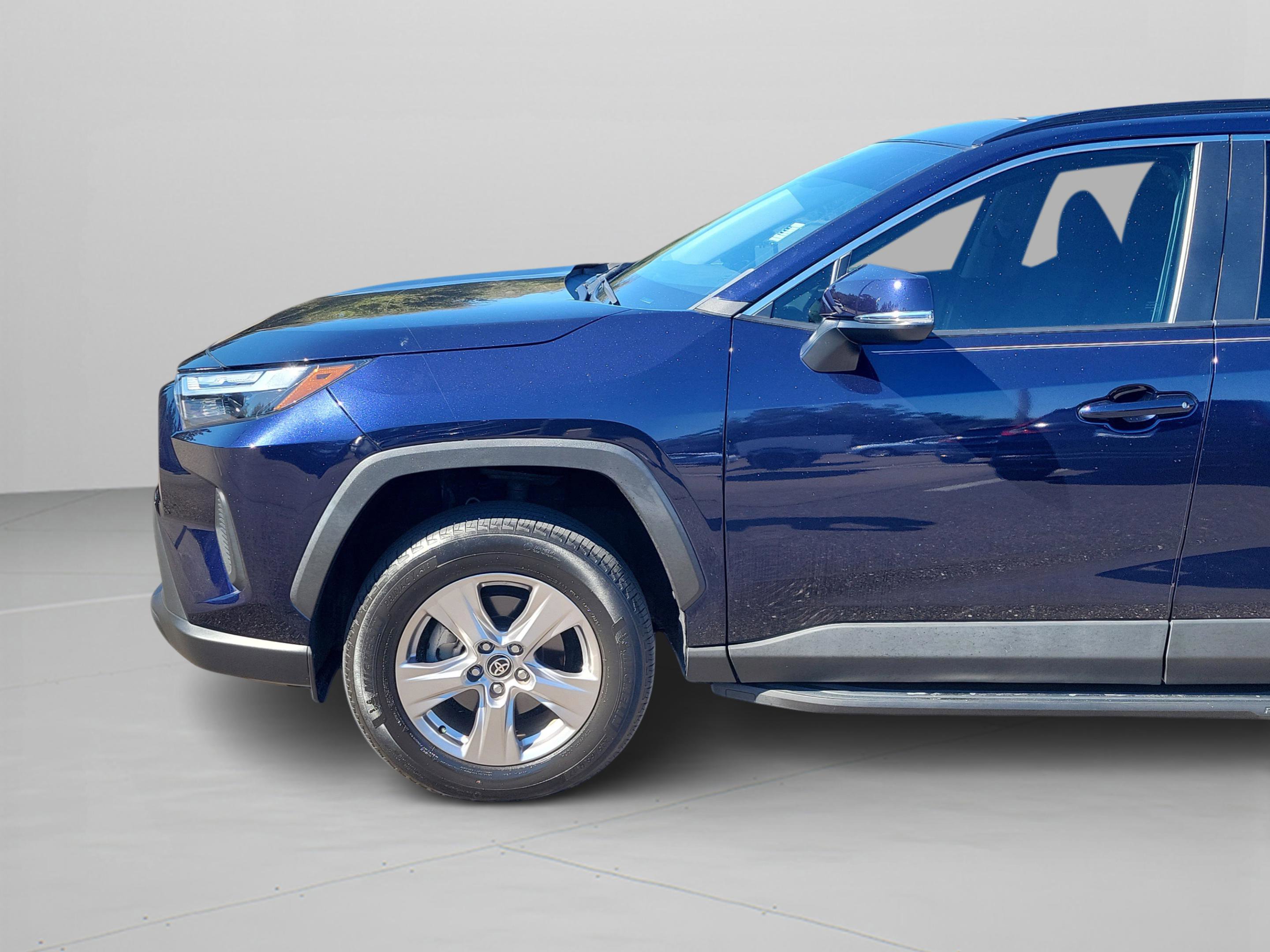 Used 2023 Toyota RAV4 XLE image 34