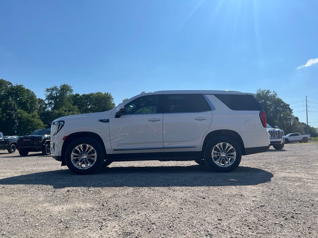 Used 2023 GMC Yukon SLT AWD/4WD image 15