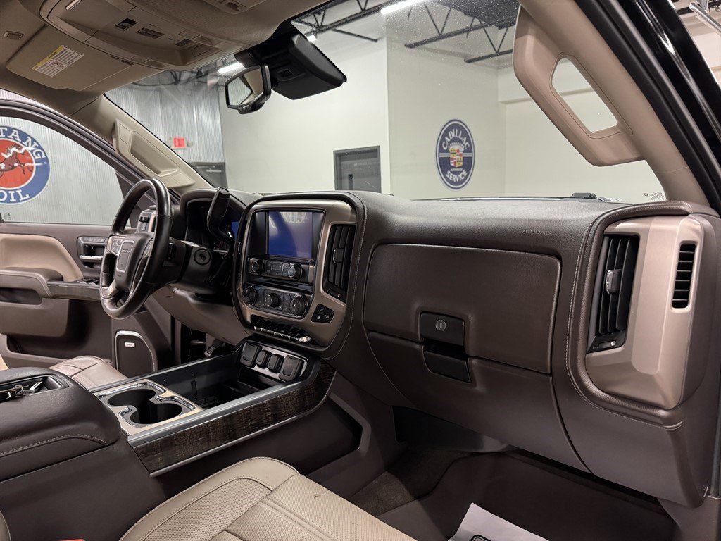 Used 2015 GMC Sierra 3500 Denali w/ Duramax Plus Package AWD/4WD image 37