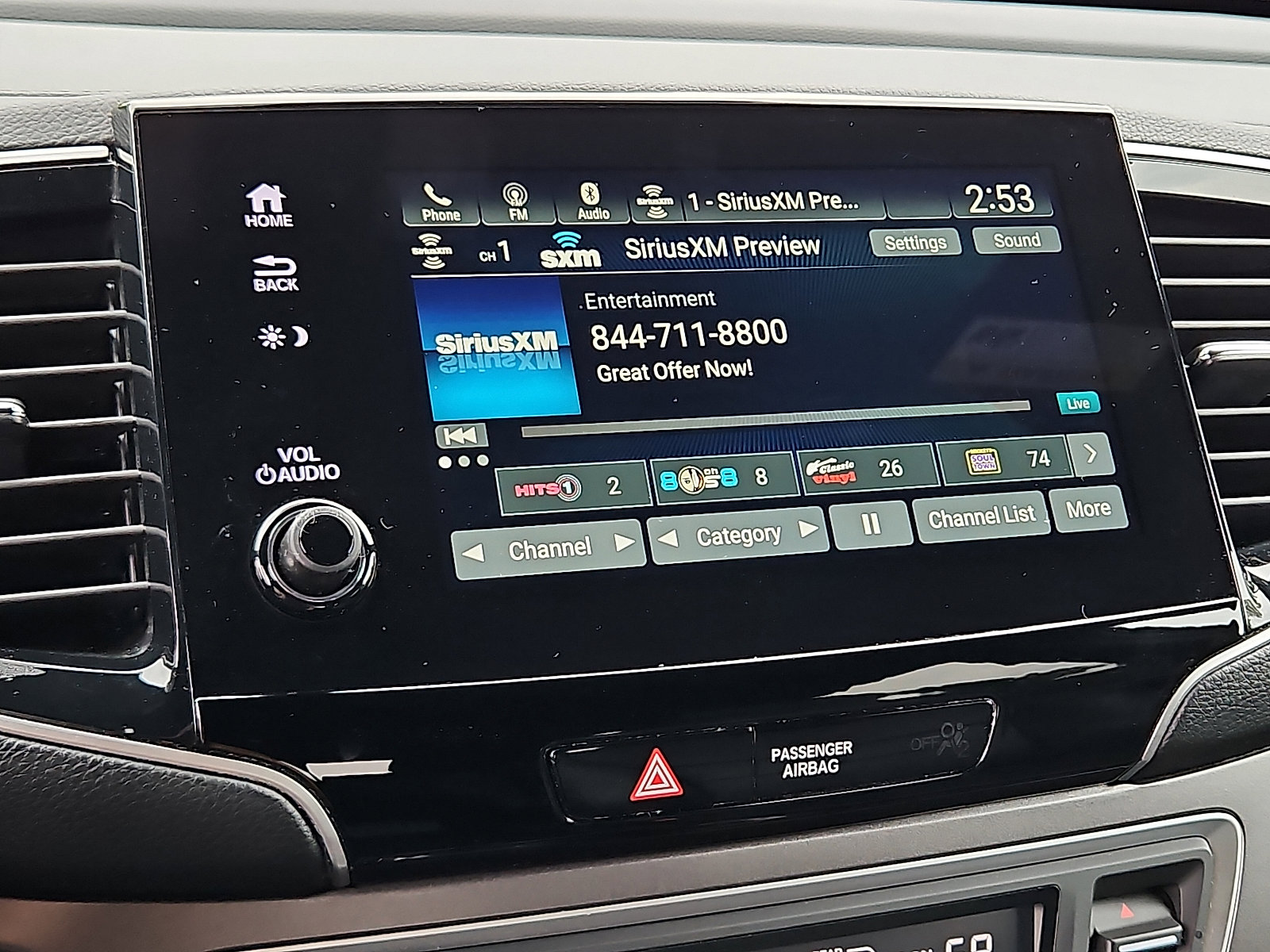 Used 2023 Honda Passport EX-L image 16