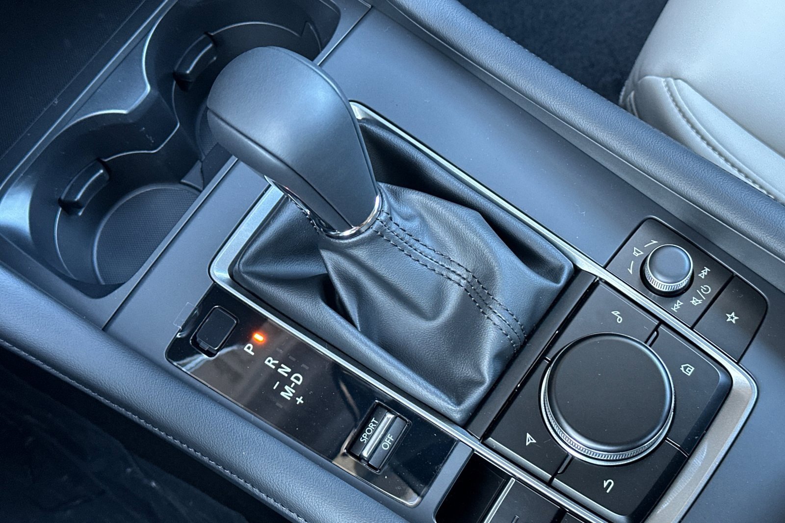 New 2026 MAZDA MAZDA3 2.5 S Sedan w/ Preferred Pkg image 23