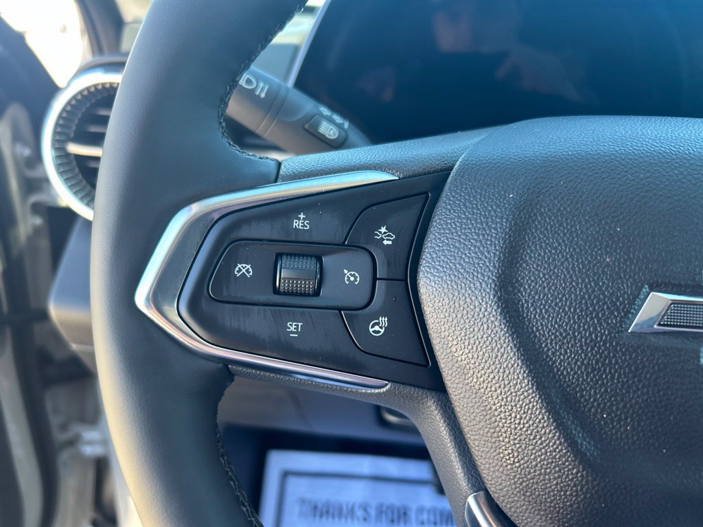 New 2026 Chevrolet Trax ACTIV w/ Driver Confidence Package FWD image 17