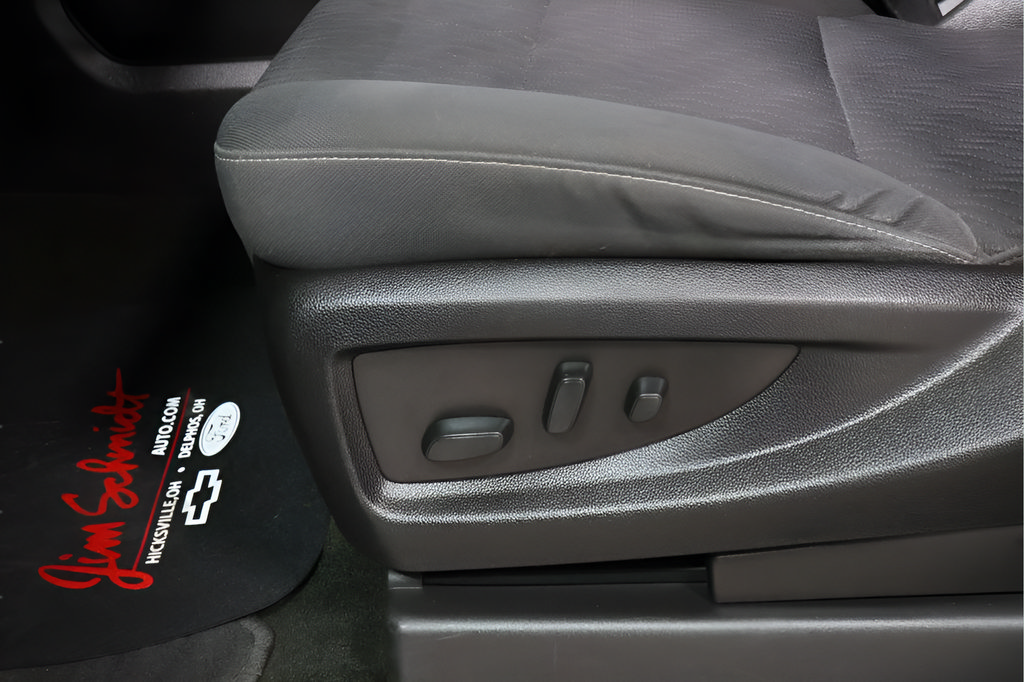 Used 2018 Chevrolet Tahoe LS AWD/4WD image 18