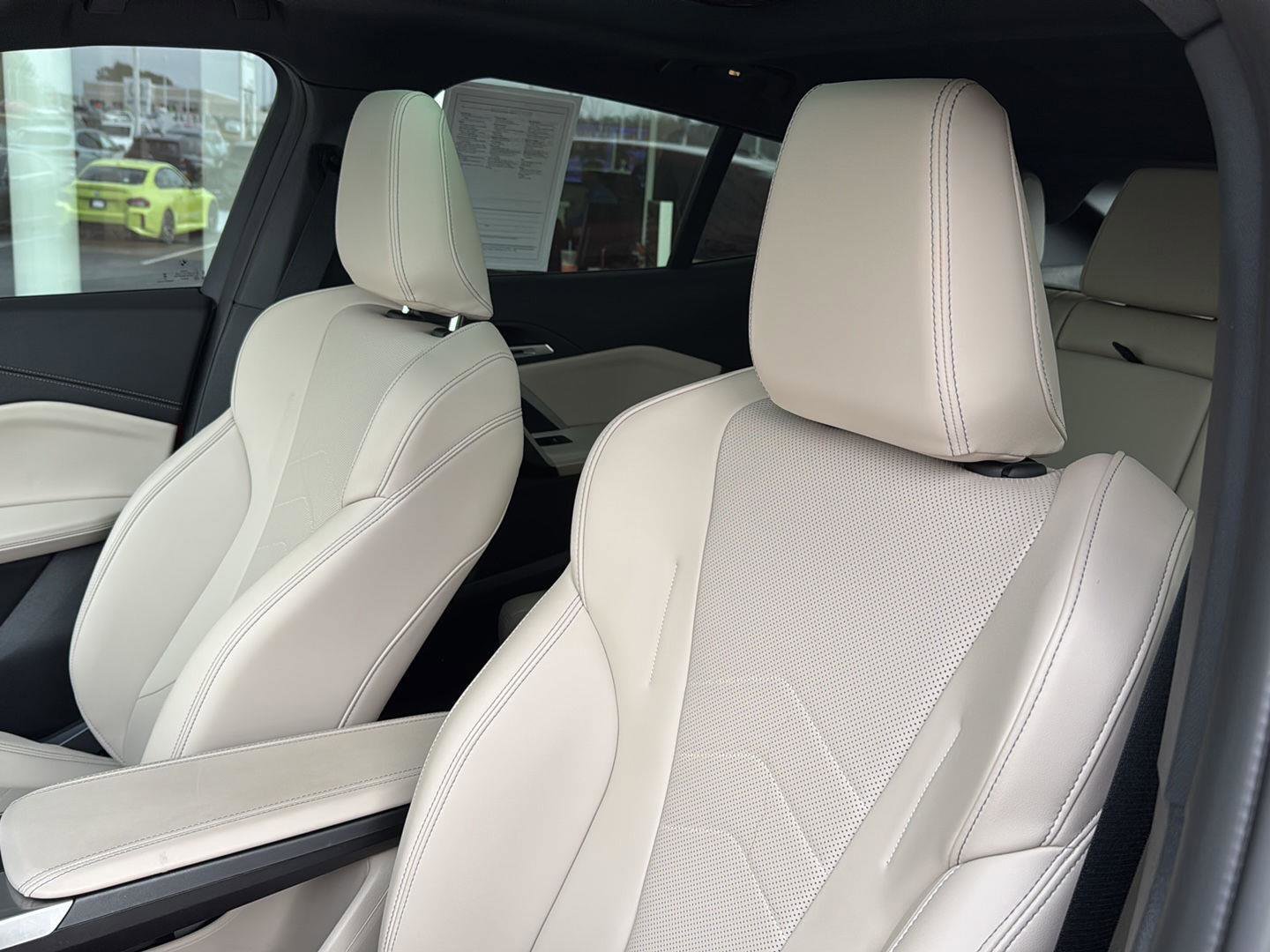 Used 2025 BMW X2 xDrive28i w/ Convenience Package image 24