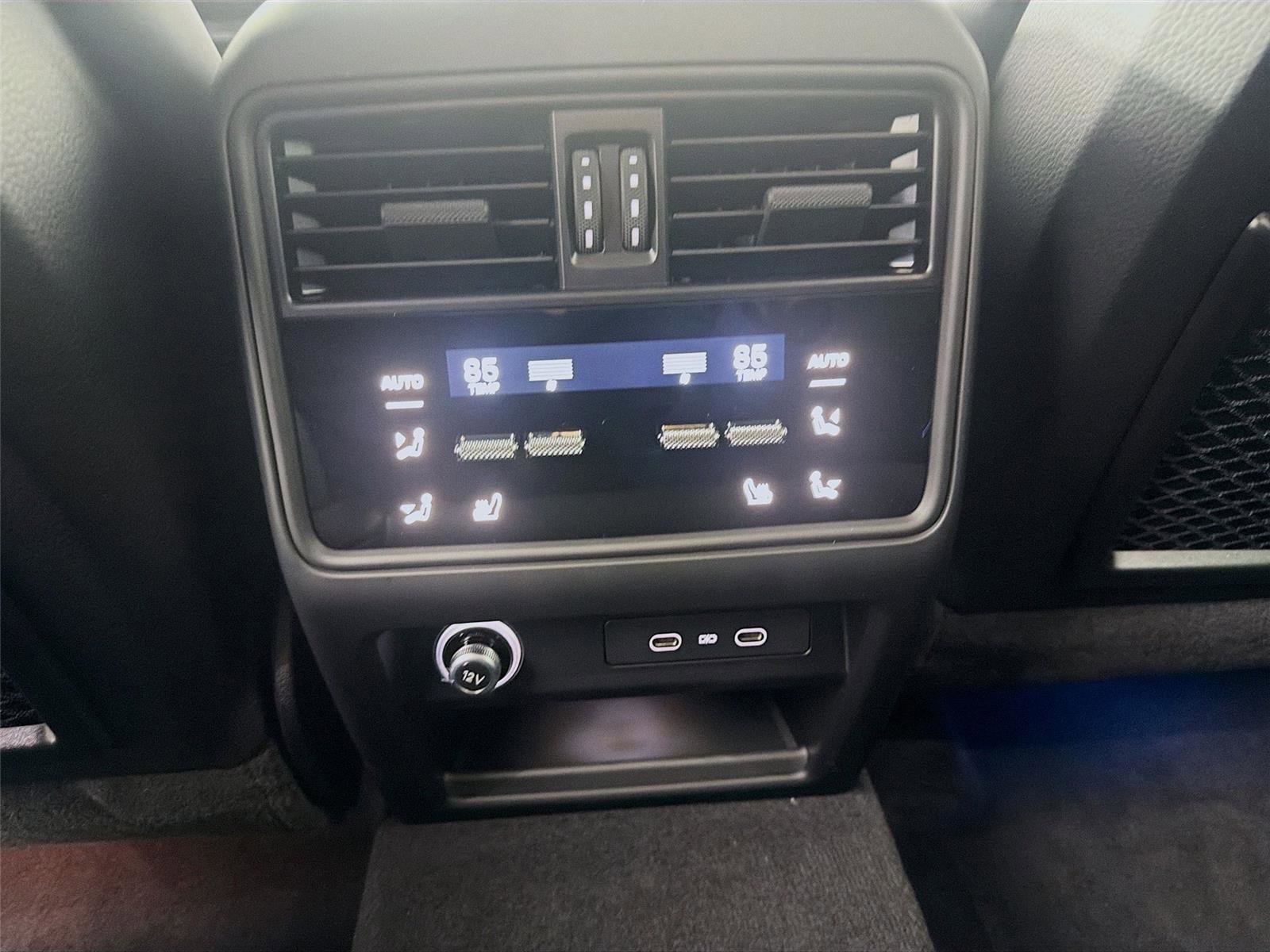 New 2026 Porsche Cayenne GTS image 19