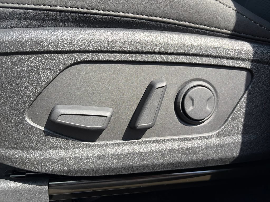 New 2026 Kia Sorento X-Line EX AWD/4WD image 16