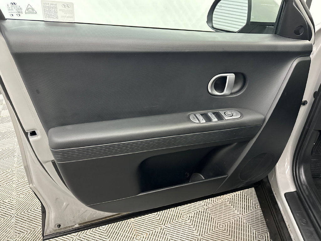 Used 2024 Hyundai Ioniq 5 SEL RWD image 11