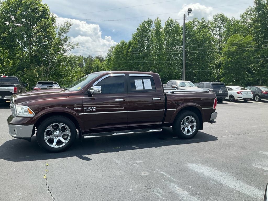 Used 2015 RAM 1500 Laramie w/ Convenience Group AWD/4WD image 8