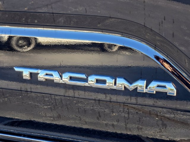Used 2026 Toyota Tacoma SR5 AWD/4WD image 20