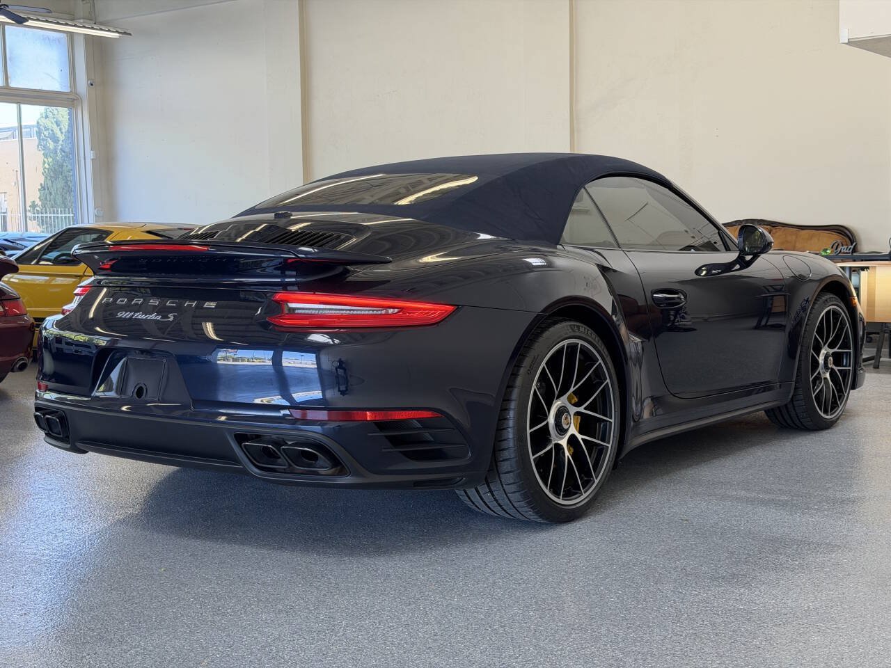 Used 2019 Porsche 911 Turbo S AWD/4WD image 18