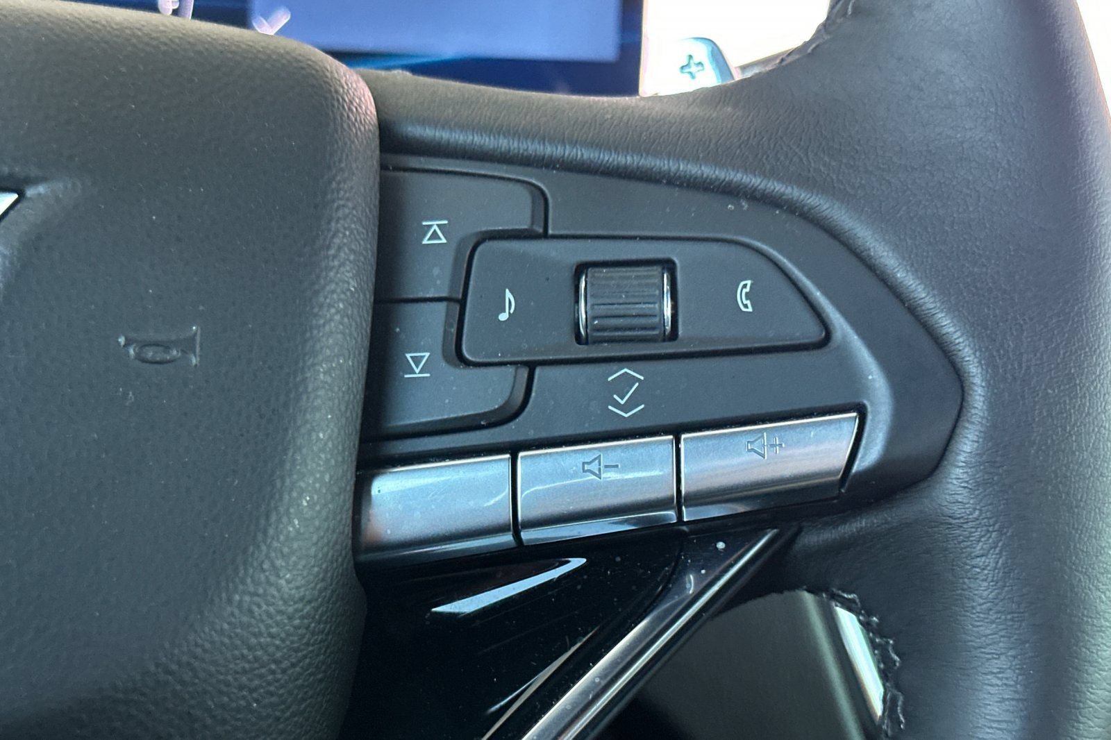 Certified 2025 Cadillac CT5 Premium Luxury RWD image 37