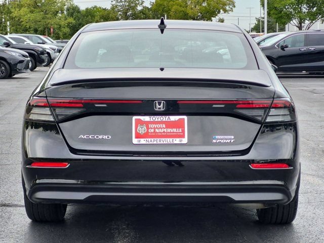 Used 2024 Honda Accord Sport image 7