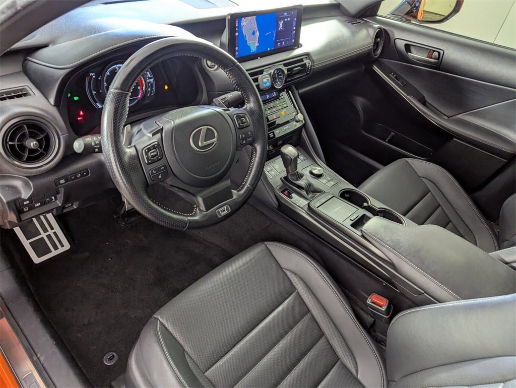 Used 2023 Lexus IS 500 image 11