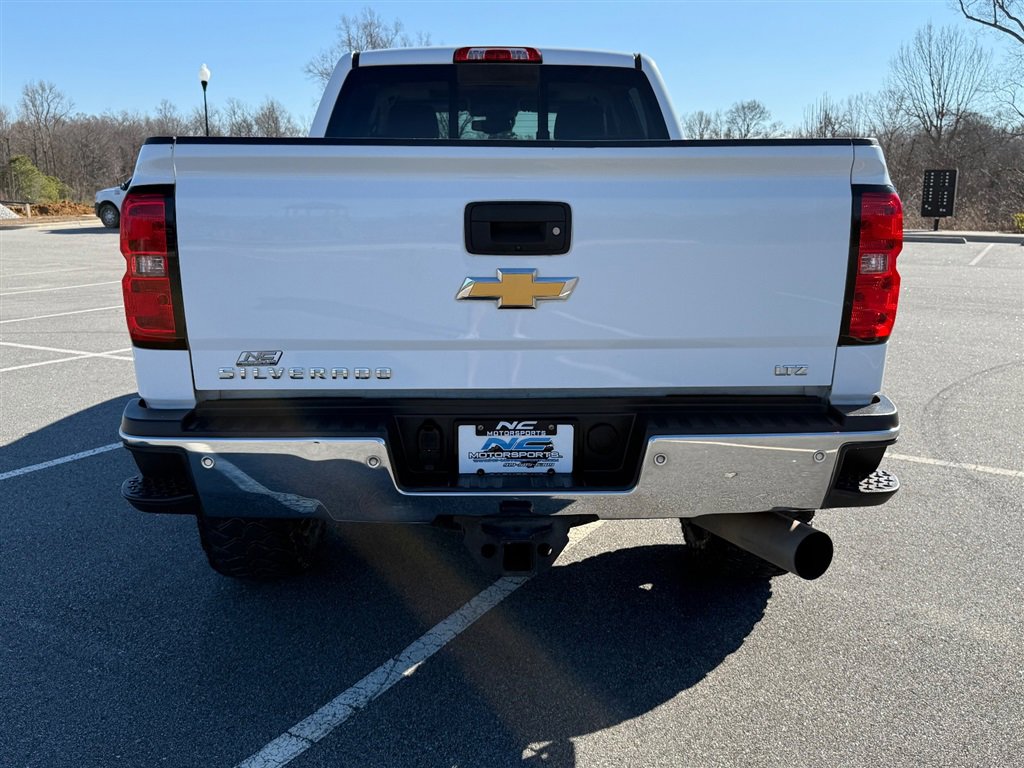 Used 2018 Chevrolet Silverado 2500 LTZ w/ Duramax Plus Package image 4