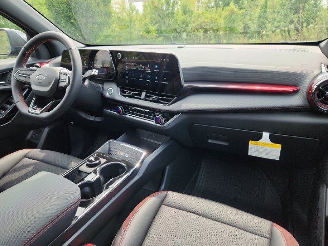 New 2027 Chevrolet Equinox RS w/ Safety and Technology Package FWD image 20