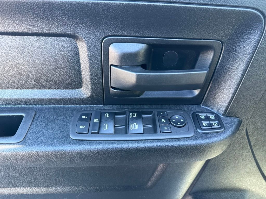 Used 2023 RAM 3500 Tradesman w/ Chrome Appearance Group image 30