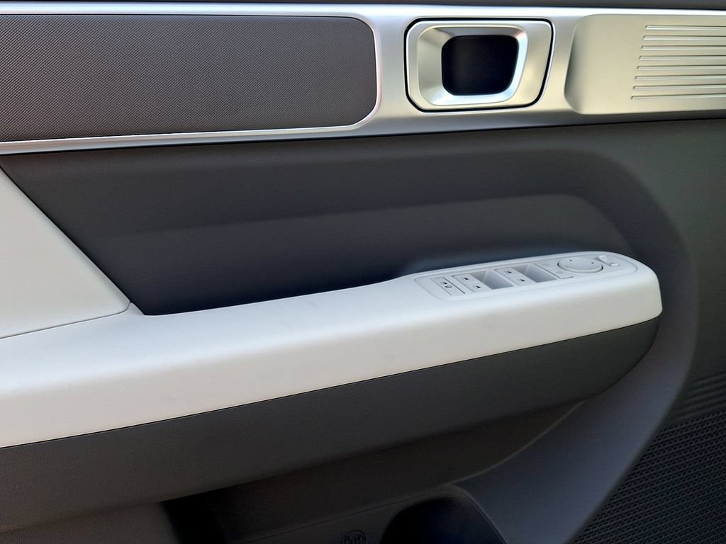 New 2026 Hyundai Santa Fe SE AWD/4WD image 8