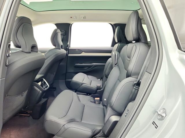 New 2025 Volvo EX90 Plus w/ Protection Package Premier image 28