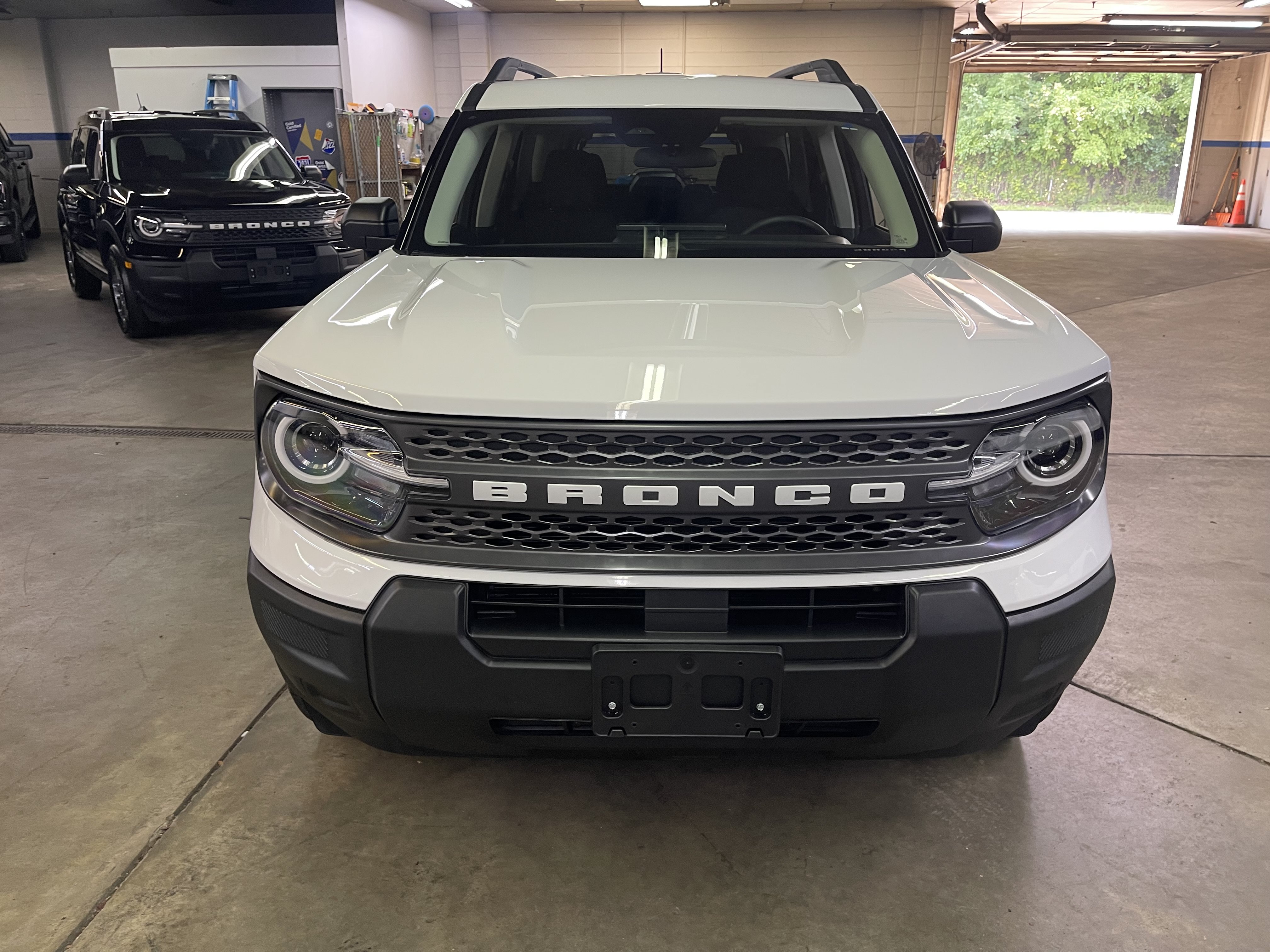 Certified 2025 Ford Bronco Sport Big Bend AWD/4WD image 2