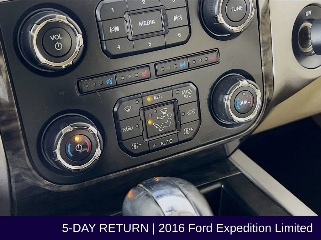 Used 2016 Ford Expedition Limited AWD/4WD image 21