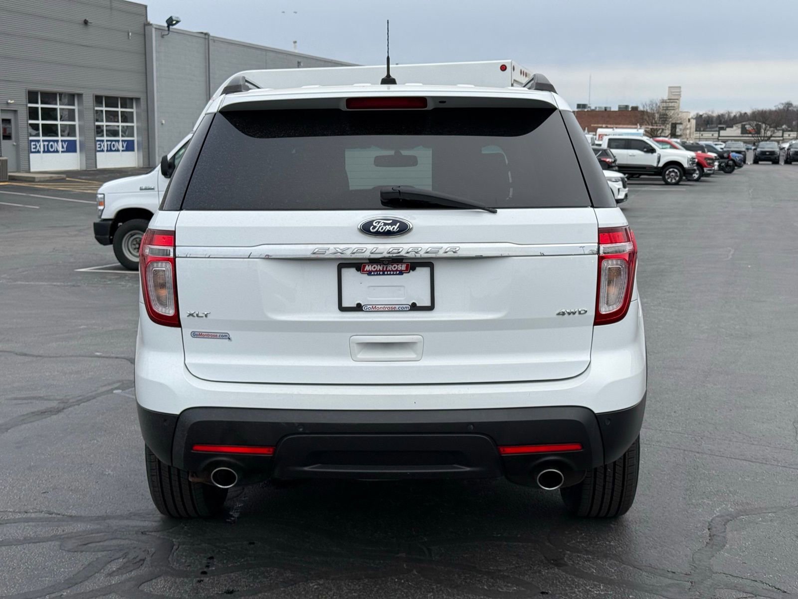 Used 2015 Ford Explorer XLT w/ Equipment Group 201B image 4