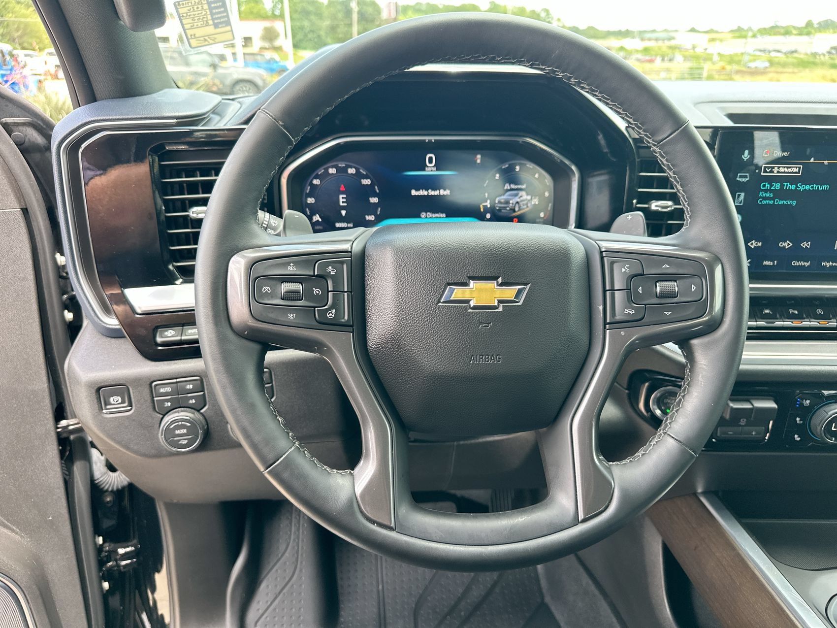 Used 2026 Chevrolet Silverado 1500 High Country AWD/4WD image 14