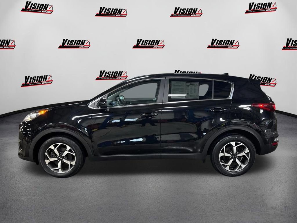 Used 2022 Kia Sportage LX image 8