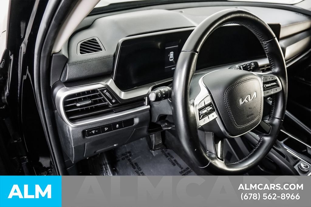 Used 2024 Kia Telluride S w/ S Sunroof Package FWD image 35