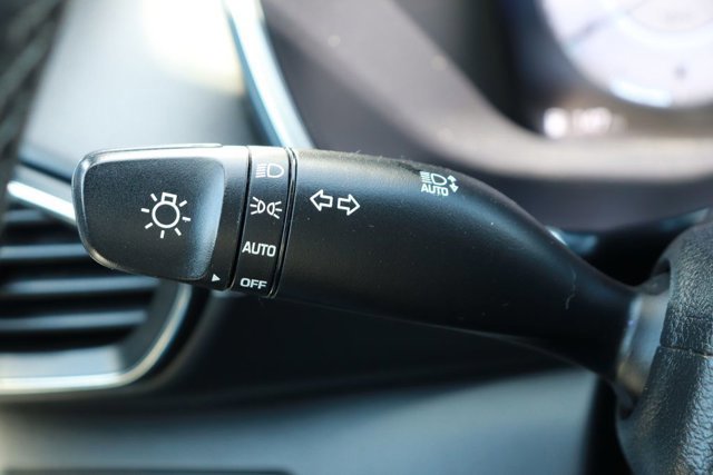 Used 2023 Hyundai Santa Fe Limited image 27