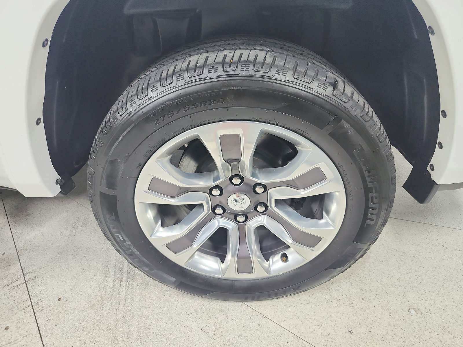 Used 2023 RAM 1500 Limited w/ Body Color Bumper Group AWD/4WD image 86