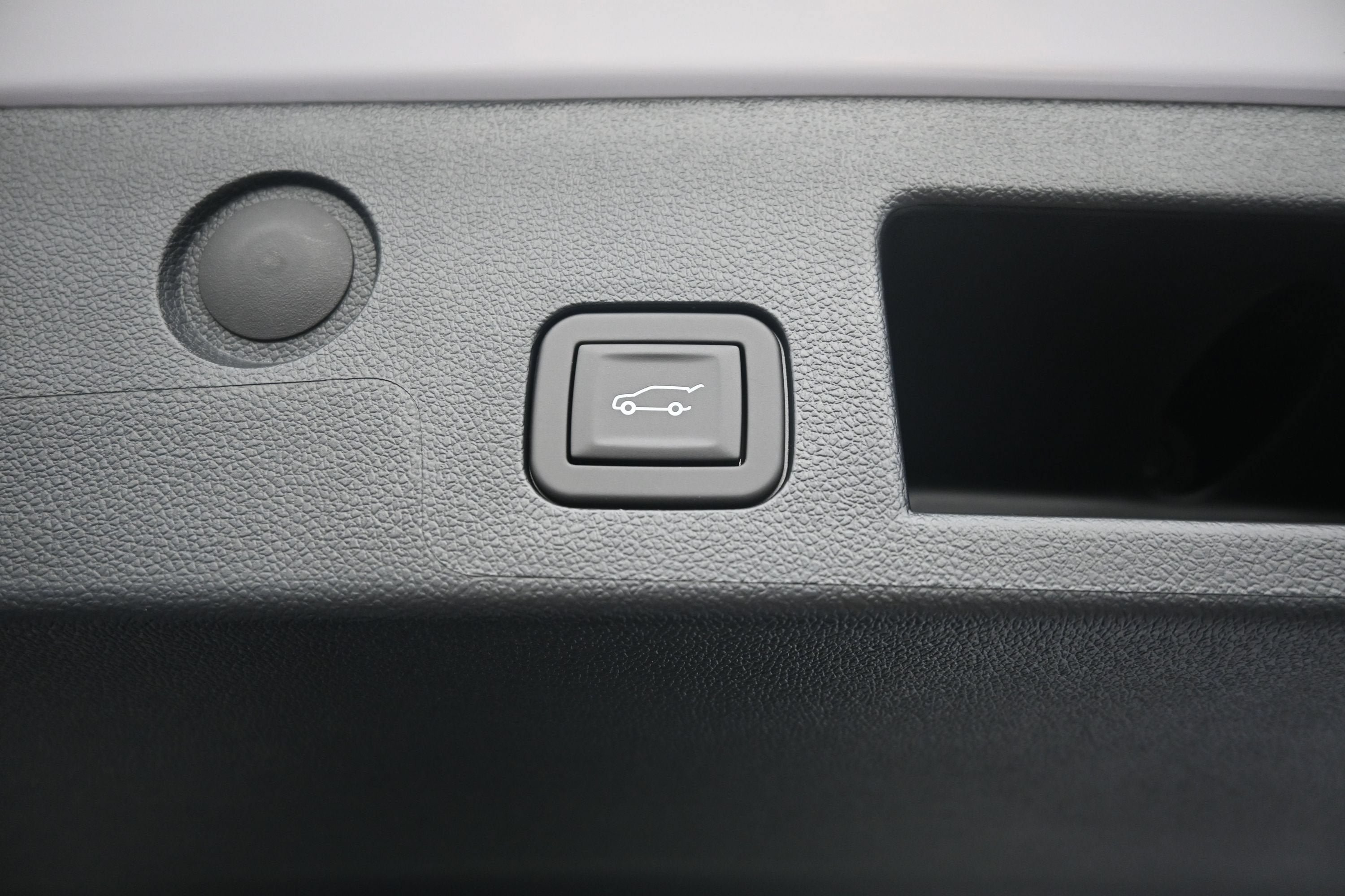 New 2027 Chevrolet Equinox LT w/ Convenience Package II FWD image 32