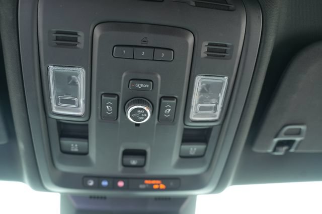 Used 2022 Cadillac Escalade ESV Sport w/ Touring Package AWD/4WD image 39