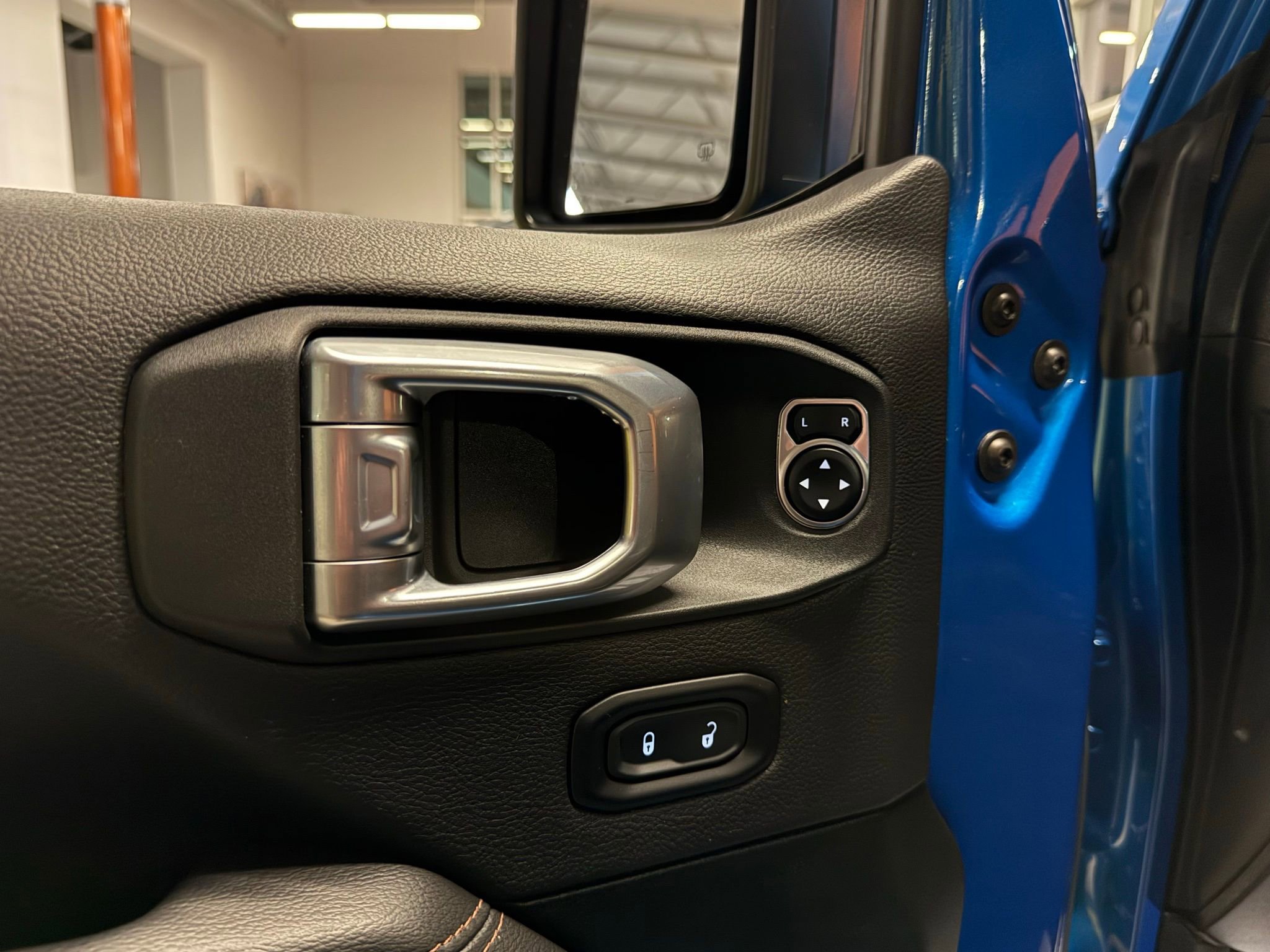 Used 2023 Jeep Wrangler Unlimited Rubicon 392 image 23