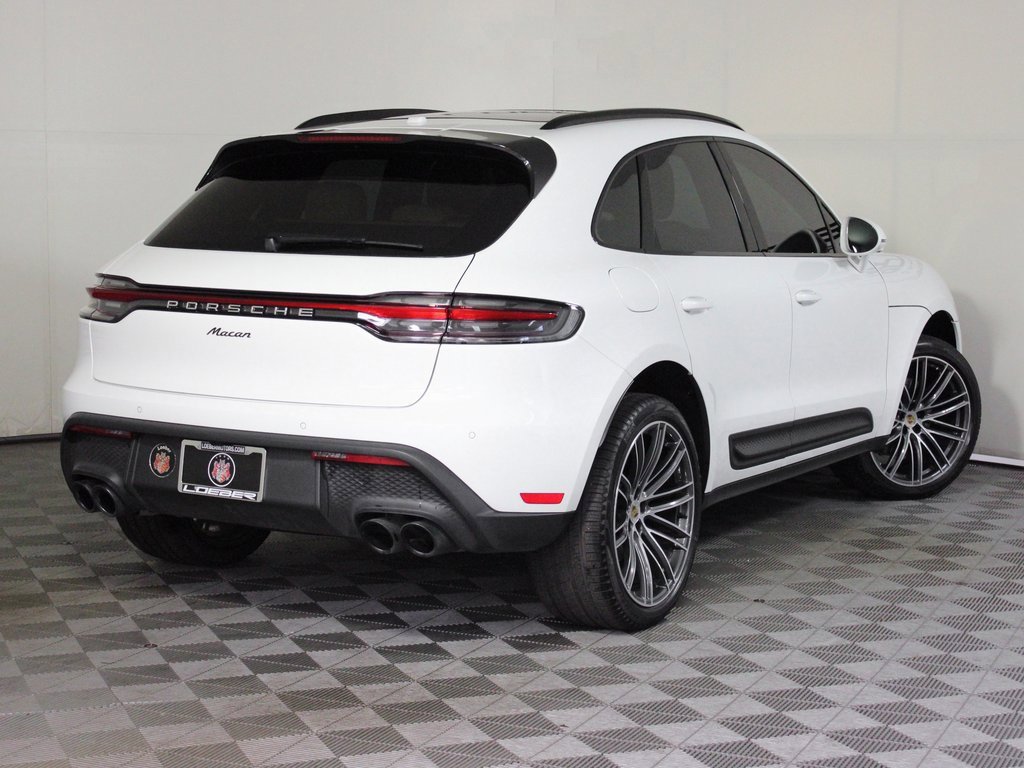 Used 2025 Porsche Macan w/ Premium Package Plus image 7