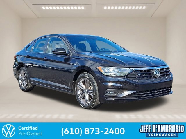 Certified 2021 Volkswagen Jetta R-Line w/ R-Line Cold Weather Package