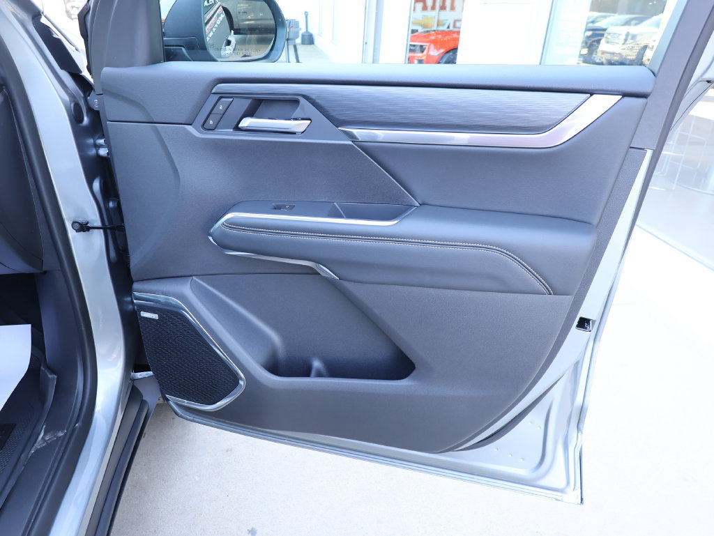 New 2027 GMC Acadia Elevation w/ Black Edition AWD/4WD image 37