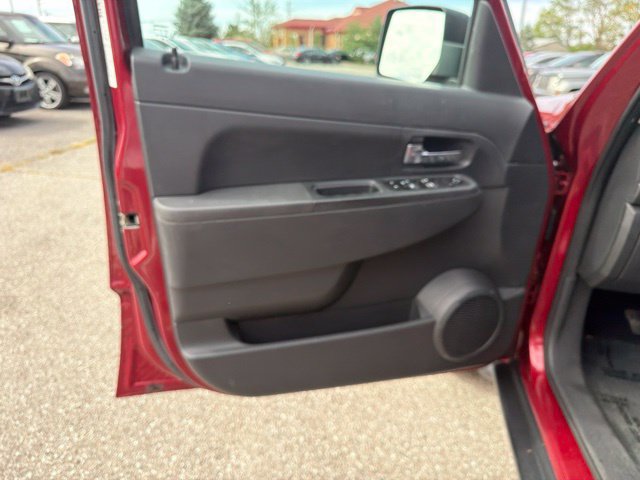 Used 2012 Jeep Liberty Sport AWD/4WD image 16