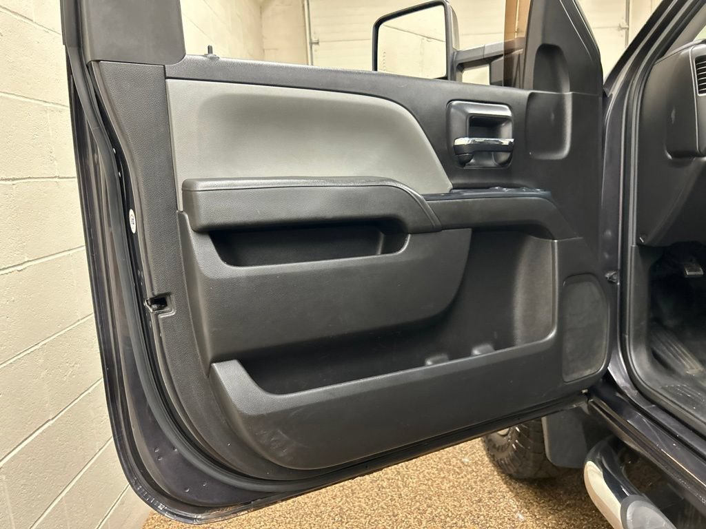 Used 2016 Chevrolet Silverado 2500 W/T w/ WT Convenience Package AWD/4WD image 9