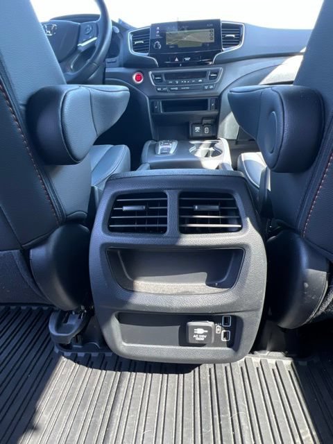 Used 2022 Honda Passport TrailSport image 26