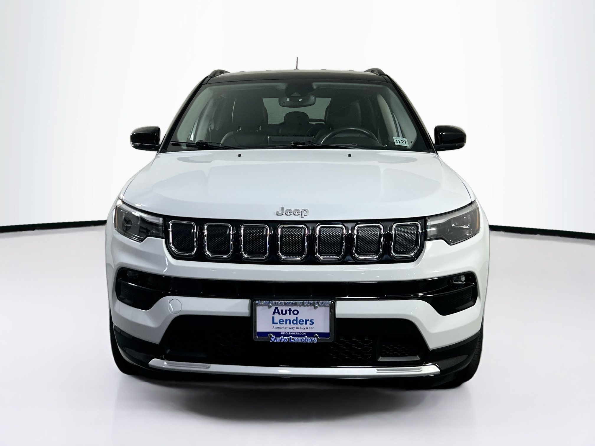 Used 2022 Jeep Compass Limited w/ Elite Group AWD/4WD image 2
