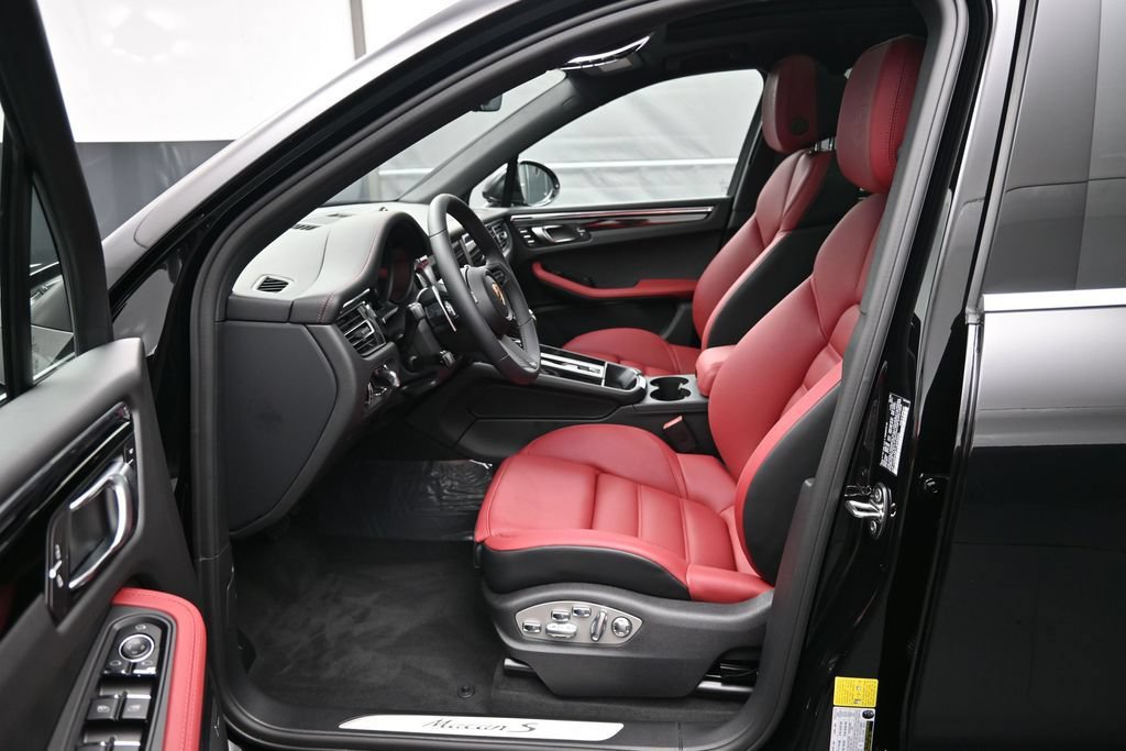 New 2026 Porsche Macan S AWD/4WD image 5