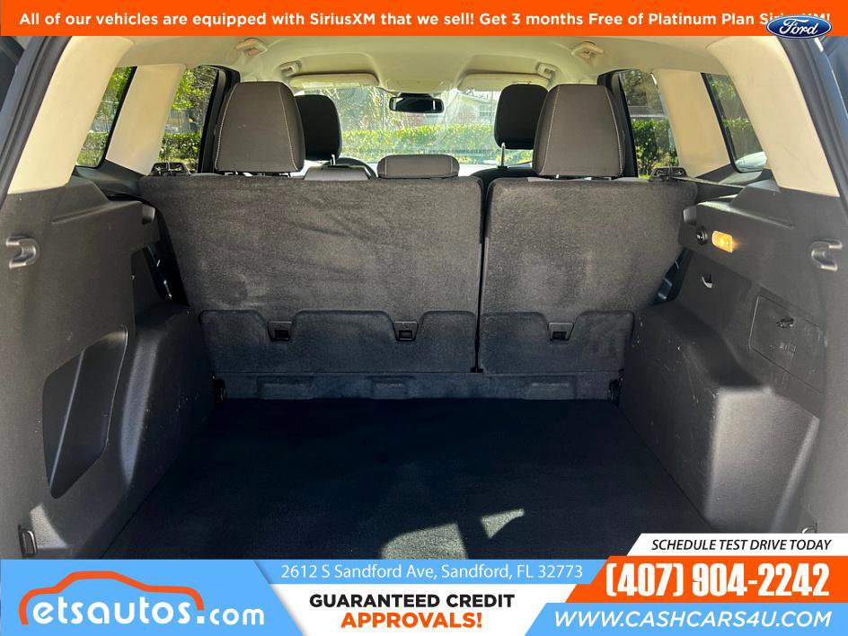 Used 2018 Ford Escape SE w/ Ford Safe & Smart Package image 11
