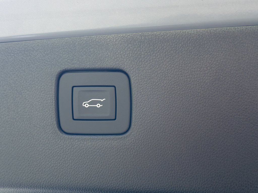 New 2026 Buick Envista Sport Touring w/ Convenience I Package FWD image 15