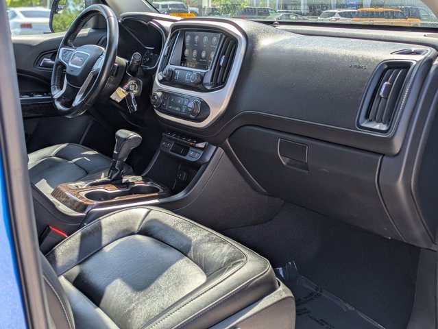 Used 2020 GMC Canyon SLT w/ Driver Alert Package image 19