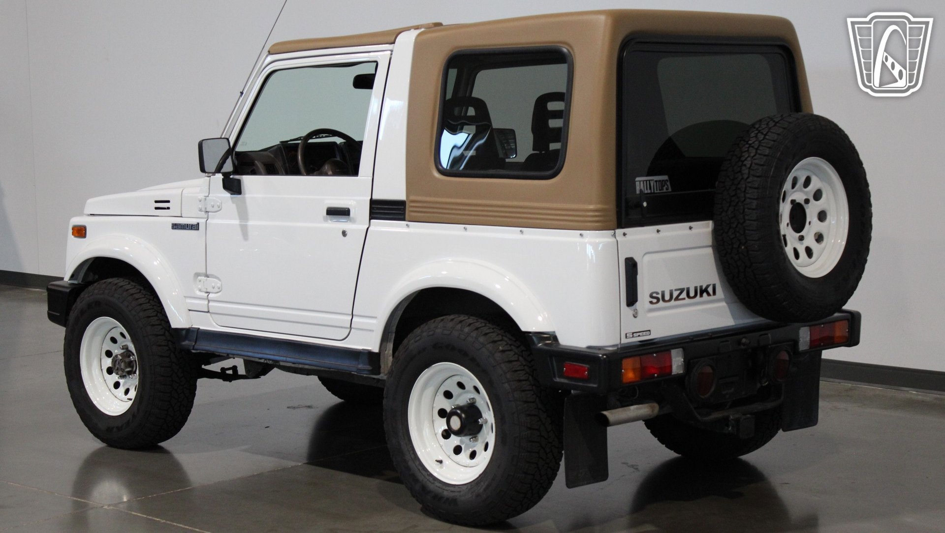 Used 1988 Suzuki Samurai 4WD Soft Top image 19
