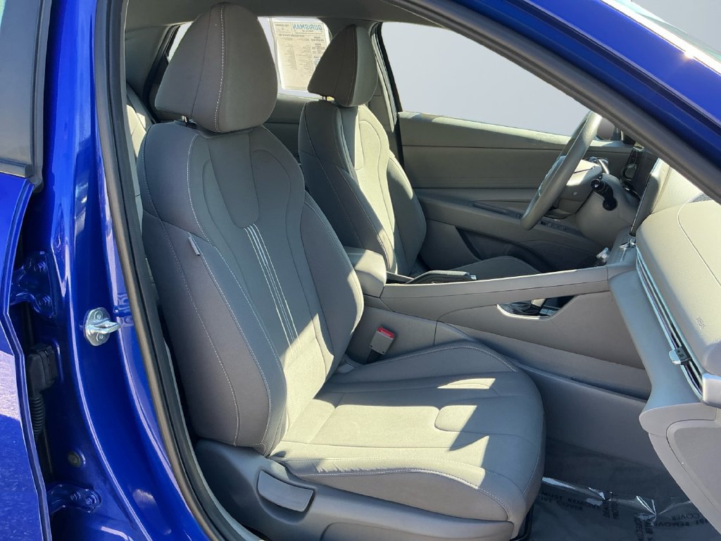 Used 2024 Hyundai Elantra SEL FWD image 16