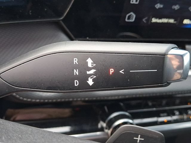 Used 2026 Chevrolet Equinox LT FWD image 14