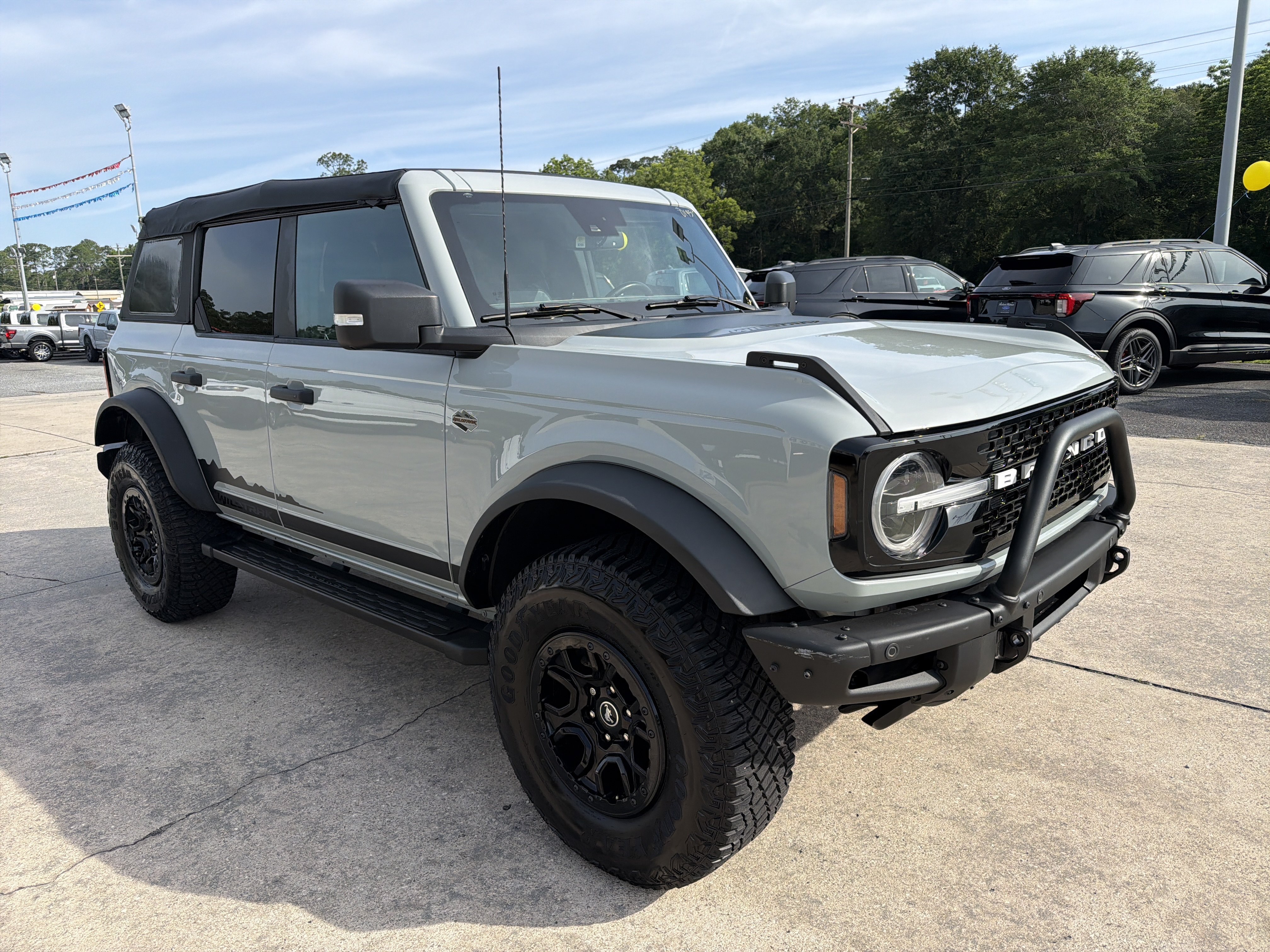 Used 2022 Ford Bronco Wildtrak AWD/4WD image 4