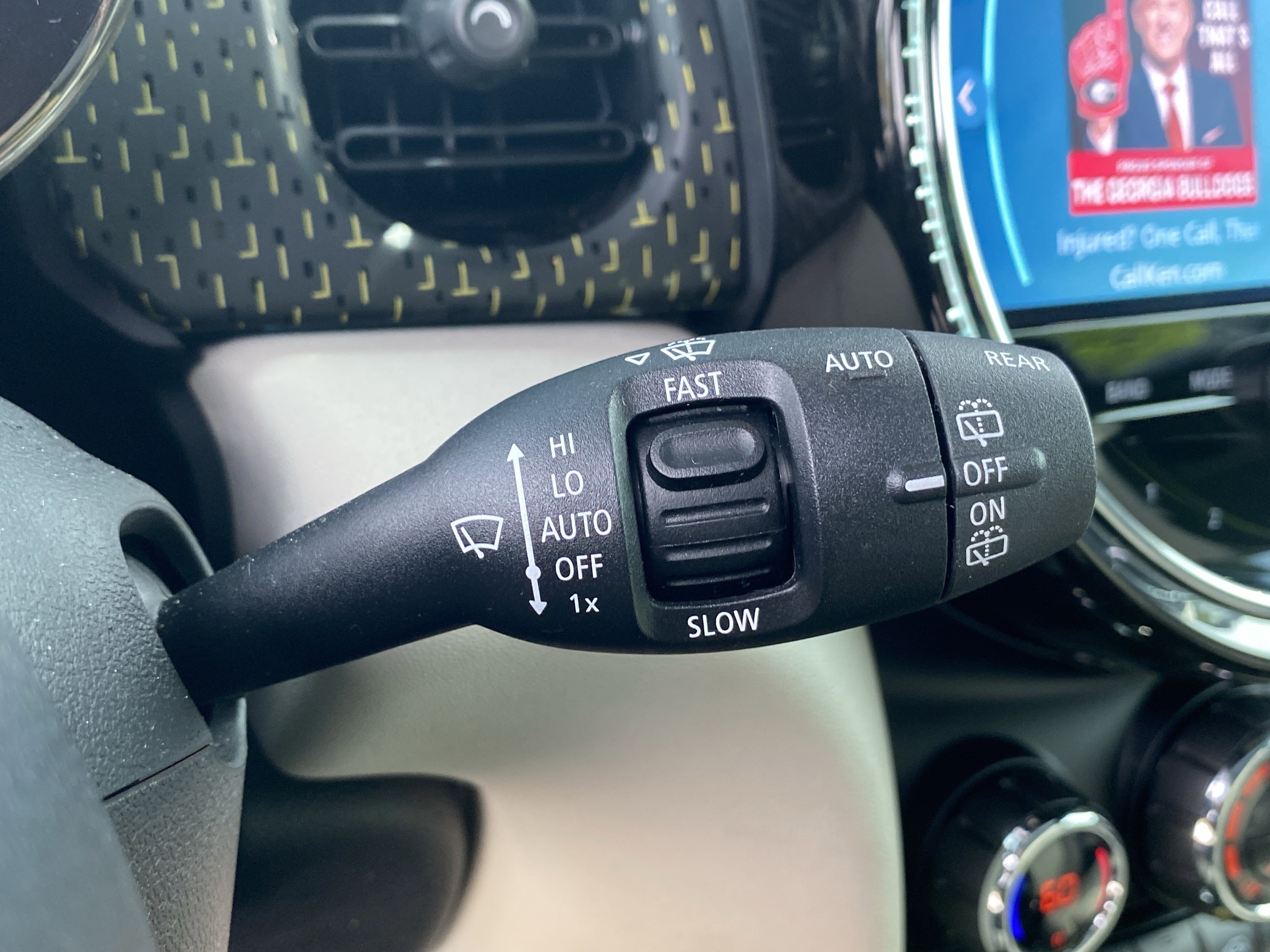 Used 2022 MINI Cooper SE image 31